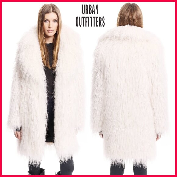 💥INSANELY BEAUTIFUL!💥Faux Curly Mongolian Lamb Fur Oversized Coat in Ivory - Picture 2 of 14
